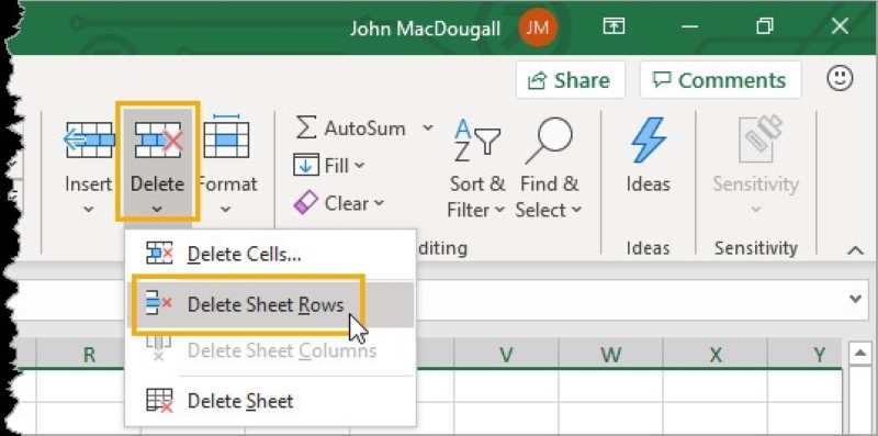 Chọn Delete Sheet Rows từ menu xổ xuống để xóa các dòng trống