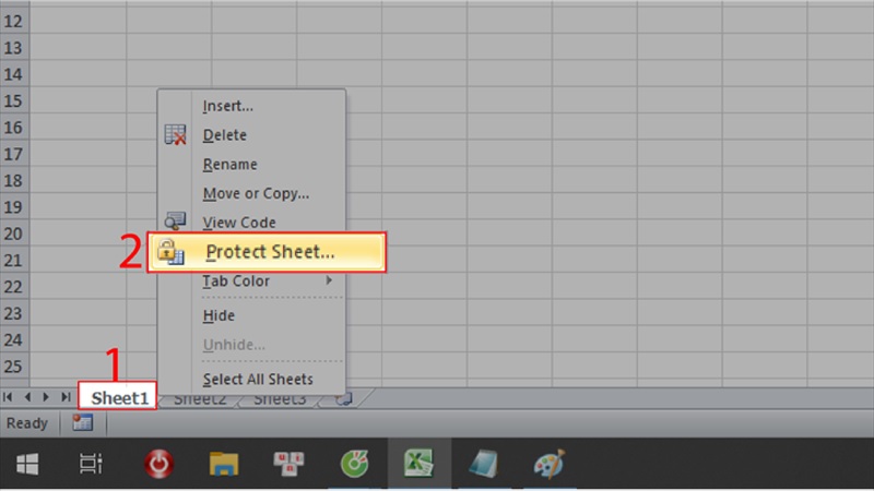 nhấn chọn Protect Sheet