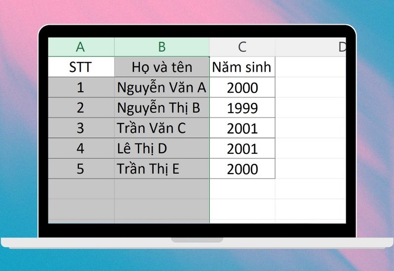 Khi nào cần thao tác cố định dòng và cột trong Excel