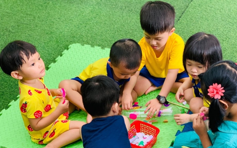 Vì sao cần chọn trường mầm non tốt cho trẻ