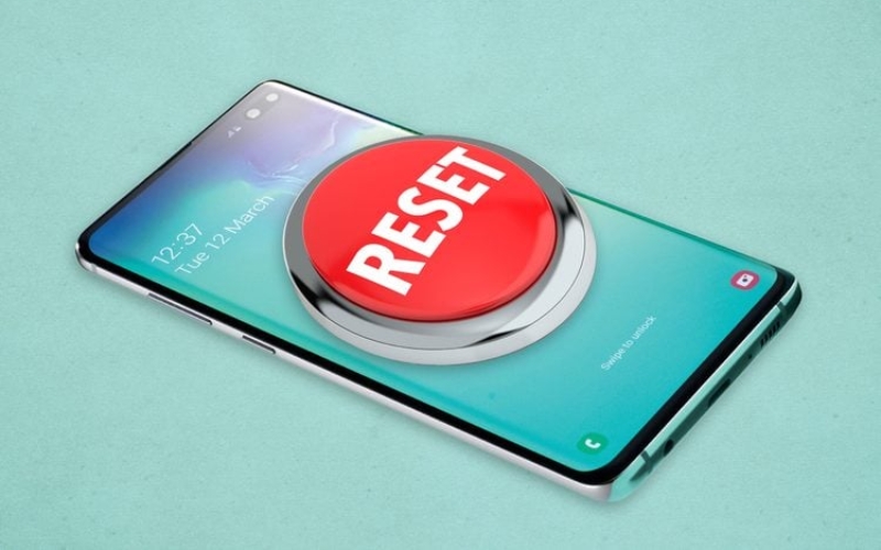 Khởi động lại thiết bị